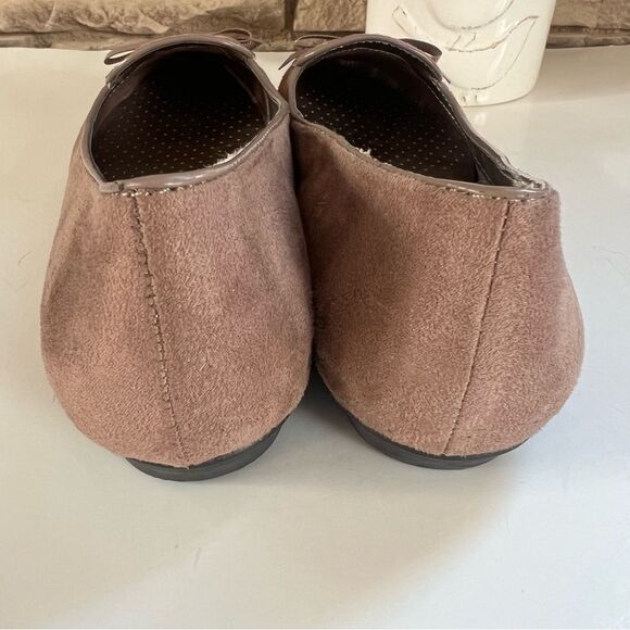 LifeStride Renada Preppy Suede Vegan Bow Mocha Mousse Flat Loafer Small Spot -8M - Picture 4 of 15